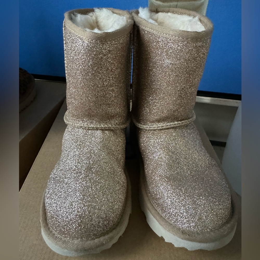 Gold Glitter Ugg boots for girls